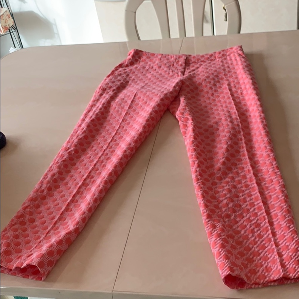 Woman crop pants